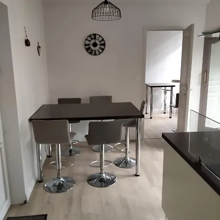 Les Mouflons Apartment *
